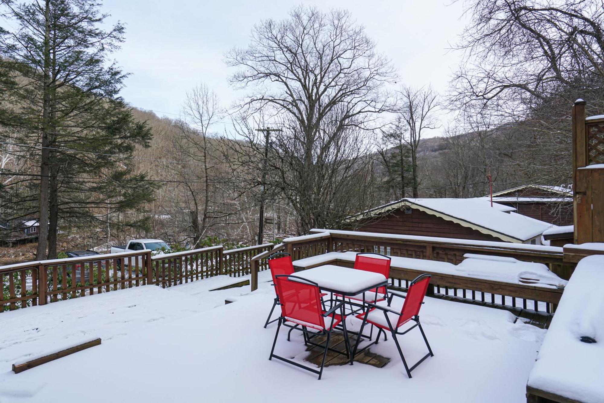 River Front Resort Elkins Exterior foto